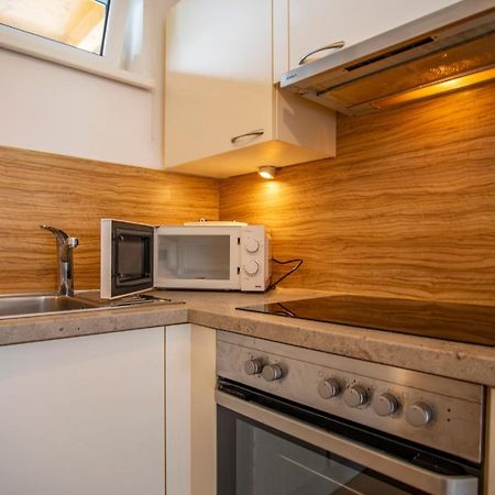 Apartment Central Fulpmes + Free Parking Spot Exterior foto