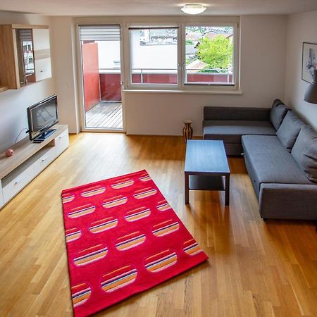 Apartment Central Fulpmes + Free Parking Spot Exterior foto